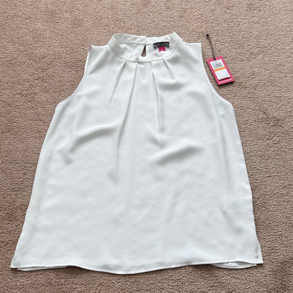 Vince Camuto Elegant White Sleeveless Blouse with pleating front detail. Ruffle